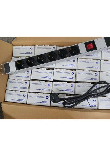 19" 6'li Rack Kabin Anahtarlı Grup Priz Pdu (25 Adet )