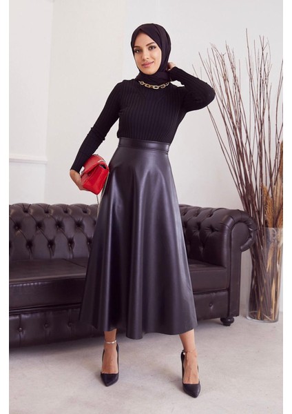 Kadın Siyah Kloş Deri Etek
