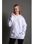 Kadın Kapüşonlu Beyaz Oversize Sırt Baskılı Ejderha Sweatshirt 5