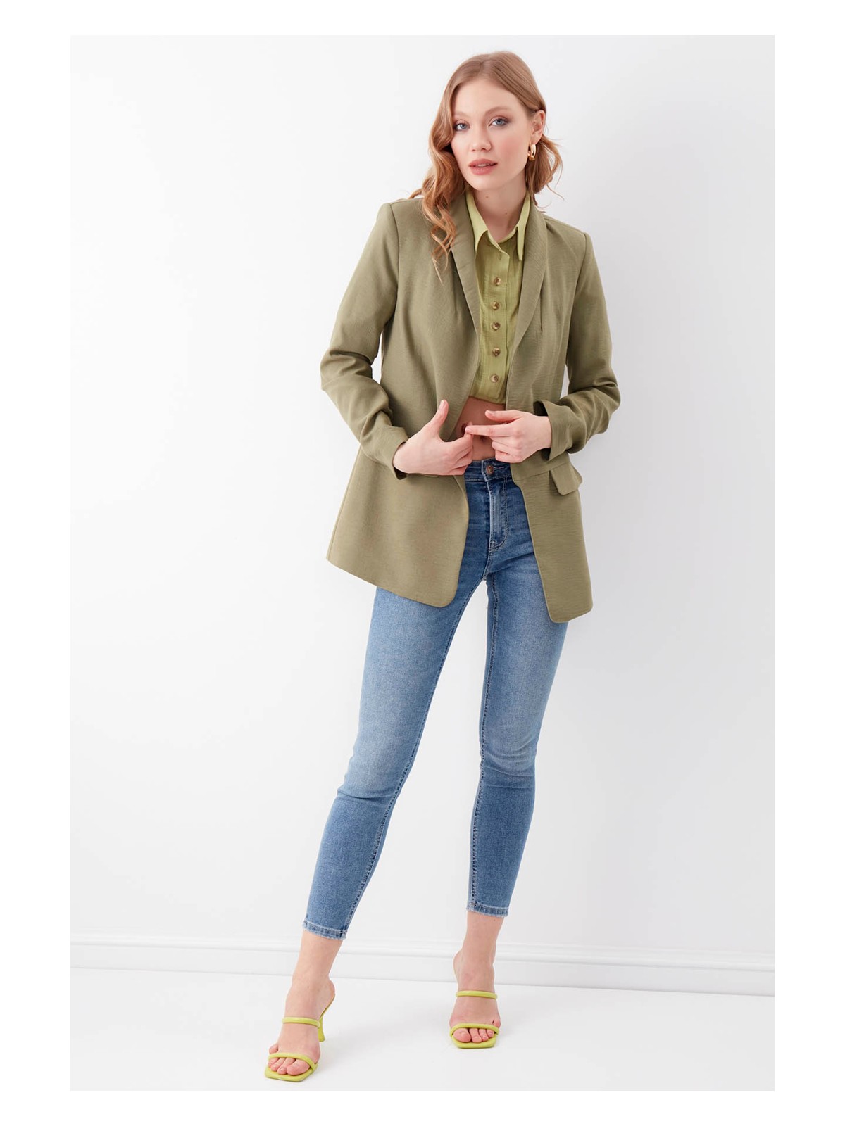 Vitrin Kolu Büzgülü Viskon Keten Ceket - Görsel 5