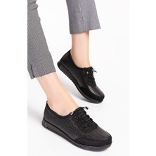 Kadın Siyah Ortopedik Taban Ayakkabı