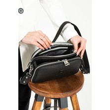 Just Polo Siyah Kadın 5 Bölmeli Uzun Ayarlanabilir Çapraz Monogram Omuz Çantası
