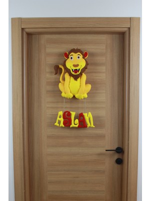 Renkli Hayallerim Aslan Isimli Aslanlı Bebek ve Hastane Odası Kapı Süsü
