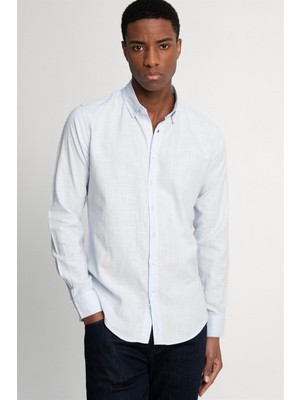 Tudors Erkek Slim Fit Dar Kesim %100 Pamuk Keten Doku Düğmeli Yaka Mavi Gömlek