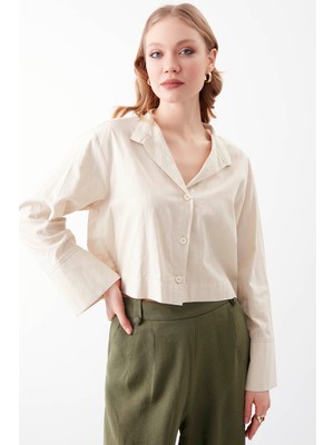 Vitrin Hakim Yaka Viskon Keten Düğmeli Crop Gömlek