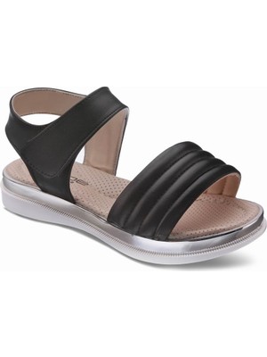 Sanbe 502 V 1302 Kız Çocuk Sandalet Siyah