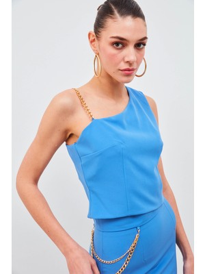 Sateen Zincir Askı Detaylı Crop Bluz - Mavi