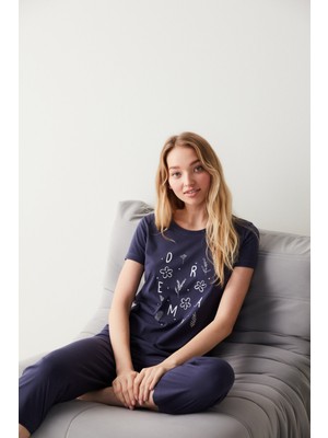 Penti Lacivert Base Dreamy Baskılı Tişört Kapri Pijama Takımı