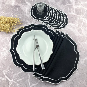 Siyah Renkli Beyaz Çift Sargı Nakışlı 12 Parça Set Amerikan Servis ve Kokteyl Peçetesi