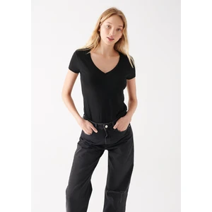 V Yaka Siyah Basic Stretch Tişört 162769-900