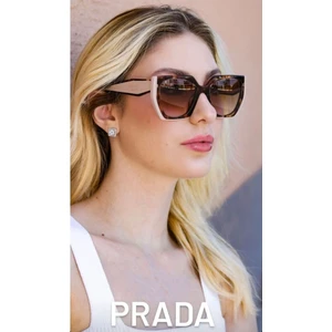 Pr 15WS 54 01R0A6 Prada Kadın Güneş Gözlüğü