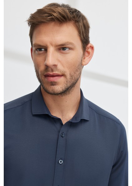 Erkek Lacivert Slim Fit Dar Kesim Italyan Yaka Armürlü Gömlek indirimleri