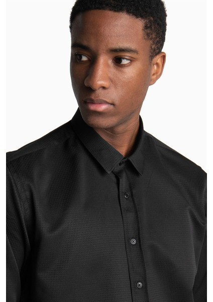 Modern Slim Fit Dar Kesim Pamuklu Kolay Ütülenebilir Armürlü Erkek Gömlek