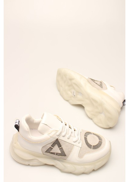 Beyaz Mat Taşlı Kadın Spor Ayakkabı fırsatları