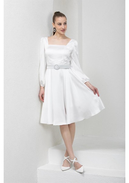 Kare Yaka Beyaz Saten Abiye Elbise indirimleri
