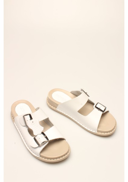 P Beyaz Kadın Terlik fiyatları