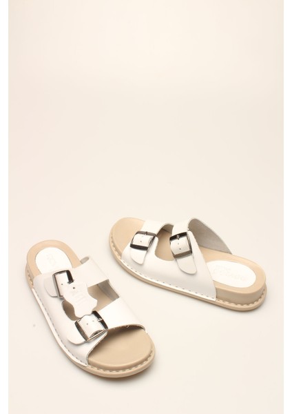 P Beyaz Kadın Terlik modelleri