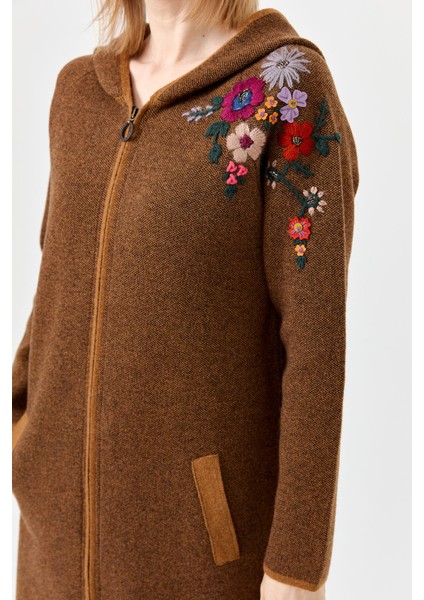 Kadın Reglan Kol Nakış Işlemeli Kapüşonlu Uzun Yün Kaban K.taba indirimleri