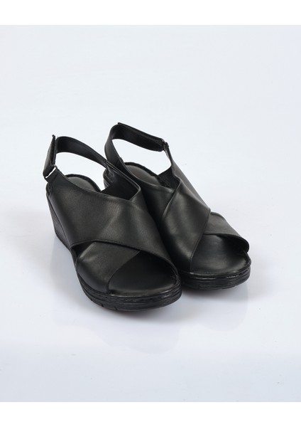 Minimalist Kayışlı Dolgu Topuk Kadın Sandalet PC-6907 modelleri