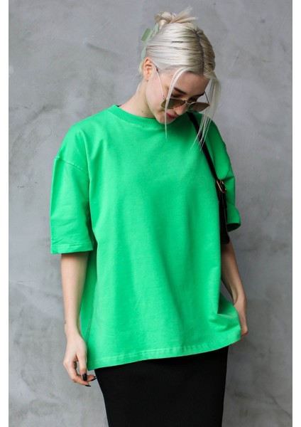 Yeşil Bisiklet Yaka Basic Oversize T-Shirt MG1687