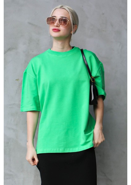 Yeşil Bisiklet Yaka Basic Oversize T-Shirt MG1687