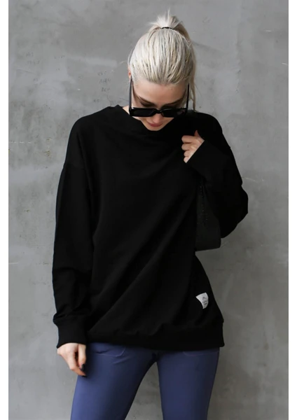 Siyah Basic Oversize Kadın Sweatshirt MG168610