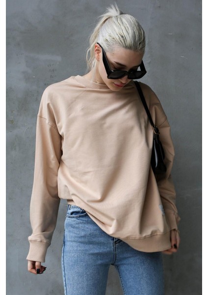 Bej Basic Oversize Kadın Sweatshirt MG168610 modelleri