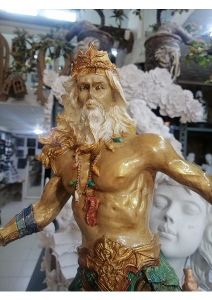 Poseidon Heykeli fırsatları