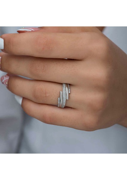Gümüş Zirkon Taşlı Bayan Yüzük modelleri