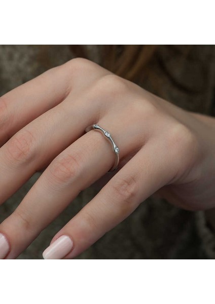 Gümüş Beştaşlı Mekik Bayan Yüzük modelleri