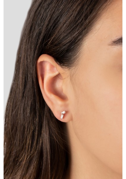 Kadın 925 Ayar Gümüş Minimal Baget Taşlı Küpe