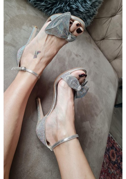 135 6109 Topukla Kadın Taşlı Abiye Ayakkabı fiyatları