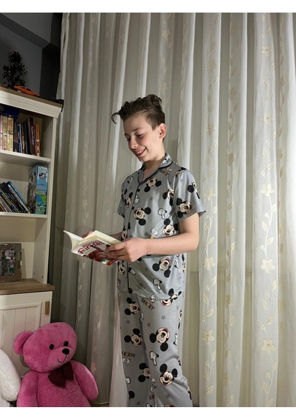 Erkek Çocuk Mickey Mouse Düğmeli Kısa Kollu %100 Pamuk Pijama Takımı