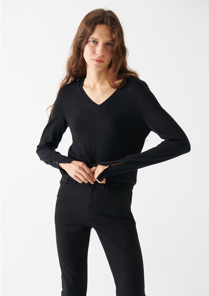 Kadın V Yaka Siyah Kazak 171346-900