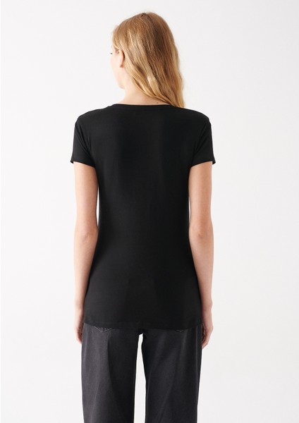 V Yaka Siyah Basic Stretch Tişört 162769-900