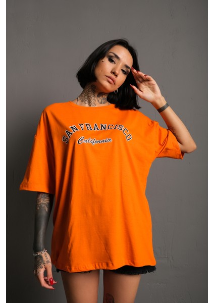 Kadın San Francisco California Baskılı Oversize T-Shirt