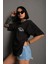 Kadın Siyah Oversize Önü Pembe Chine Baskılı Sweatshirt 5