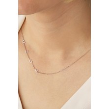 Lieza Kadın 925 Ayar Gümüş Yandan Harfli Kolye