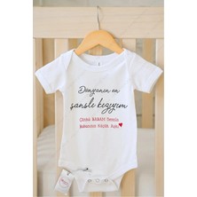 Hediyenza Dünyanın En Şanslı Kızıyım Özel Tasarım Bebek Zıbın Pamuklu Çıtçıtlı Body