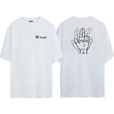 The Wert Ünisex Eller Baskılı Beyaz Oversize Tshirt