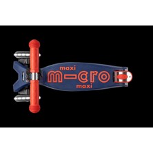 Micro Scooter Maxi Micro Deluxe Foldable LED Navy/red MMD133