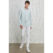 ALTINYILDIZ CLASSICS Erkek Haki Slim Fit Dar Kesim Düğmeli Yaka Keten Görünümlü %100 Pamuk Flamlı Gömlek