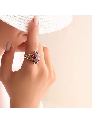 Engingold 14K Altın Granat Lal Taşlı Yüzük AY10713