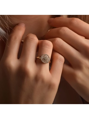 Engingold 14 Ayar Altın Baget Taşlı Trapez Yüzük