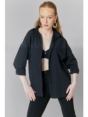 Hakke Kadın Oversize Uzun Basic Gömlek Düz Renk Günlük Stil %60 Pamuk %40 Polyester