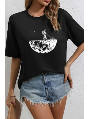 Trendypassion Unisex Uzay Temalı Baskılı T-Shirt