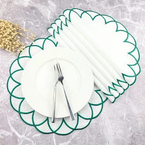 Yeşil Renkli Modern Nakışlı Yuvarlak 6'lı Amerikan Servis