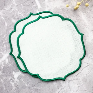 Yeşil Renkli Nakışlı Keten Efektli 2'li Kokteyl Peçetesi