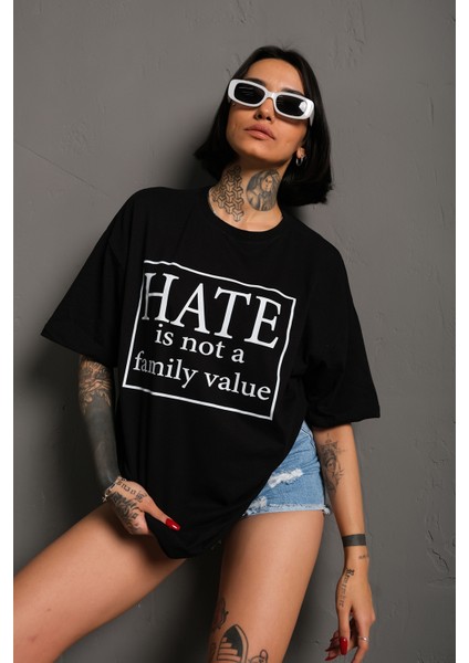 Kadın Oversize Hate Baskılı T-Shirt