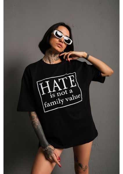 Kadın Oversize Hate Baskılı T-Shirt fiyatları